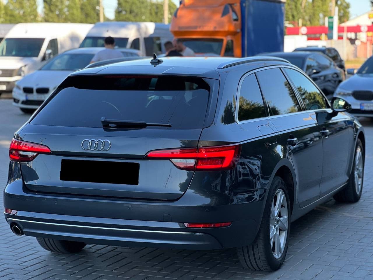 2016 Audi A4 — Miniatură 4