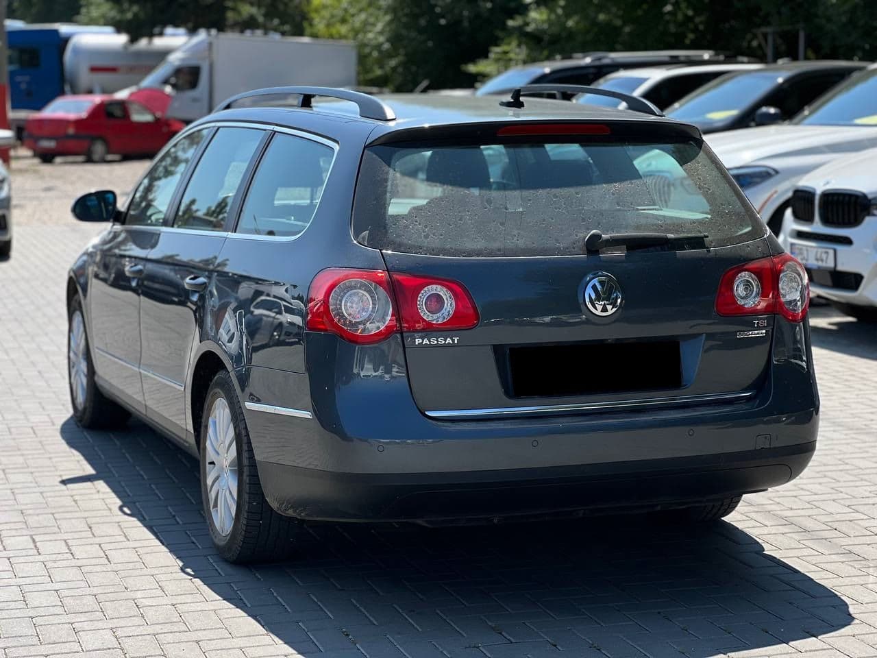 Volkswagen Passat 2009 — Миниатюра 2