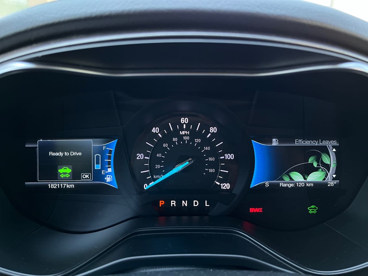 Ford Fusion 2019 — Миниатюра 10