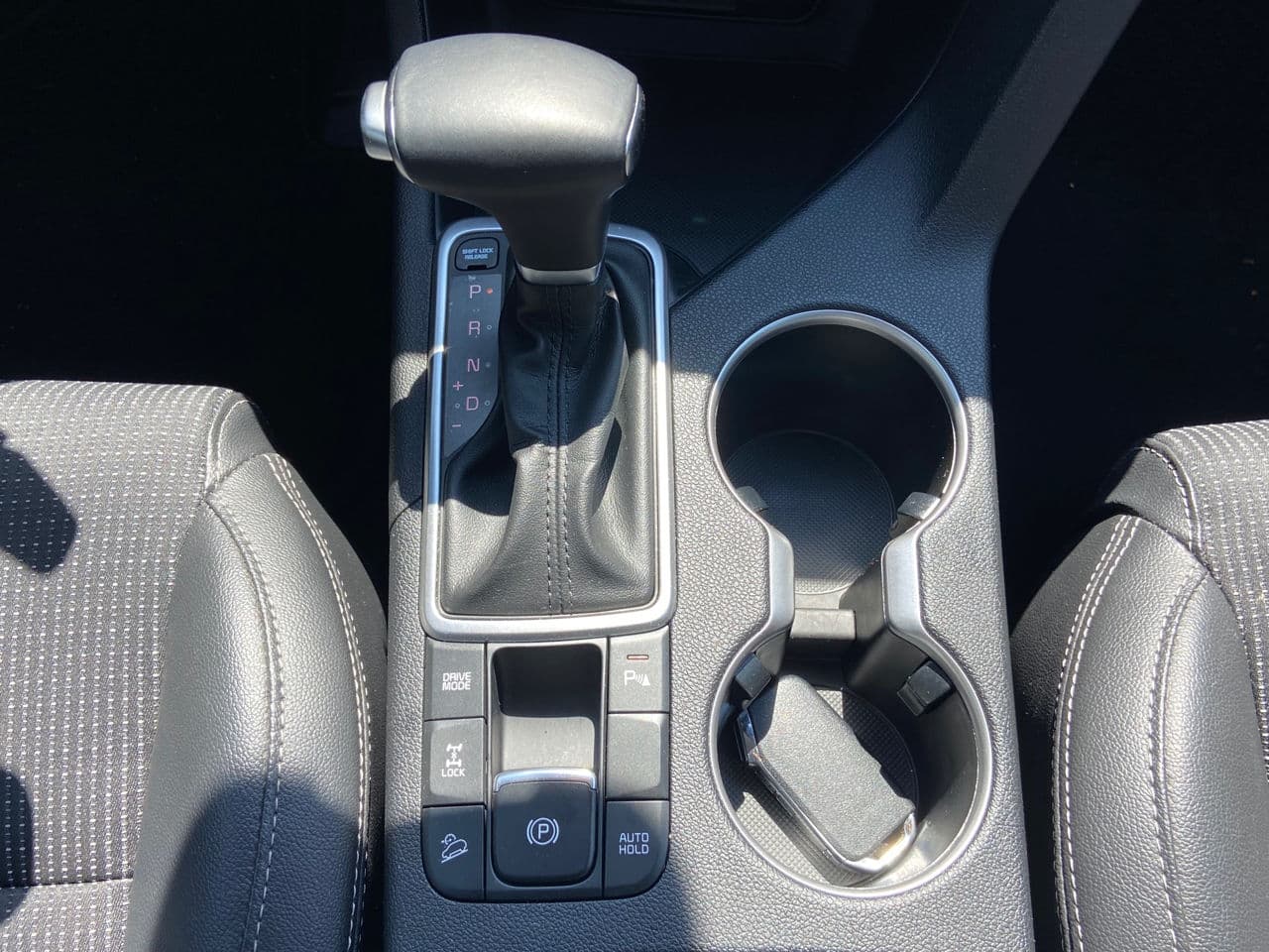 2021 Kia Sportage — Miniatură 15