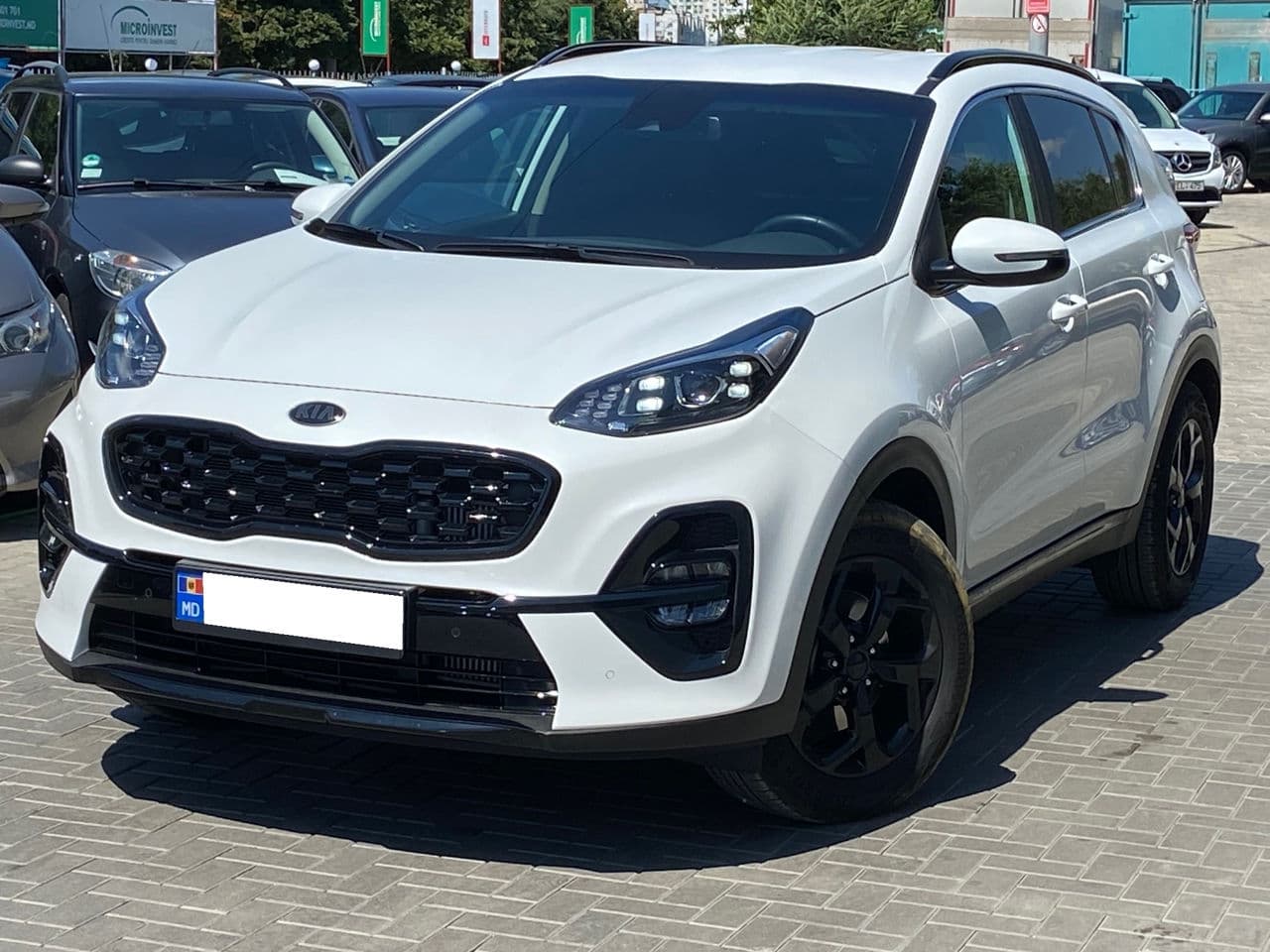 2021 Kia Sportage — Miniatură 2