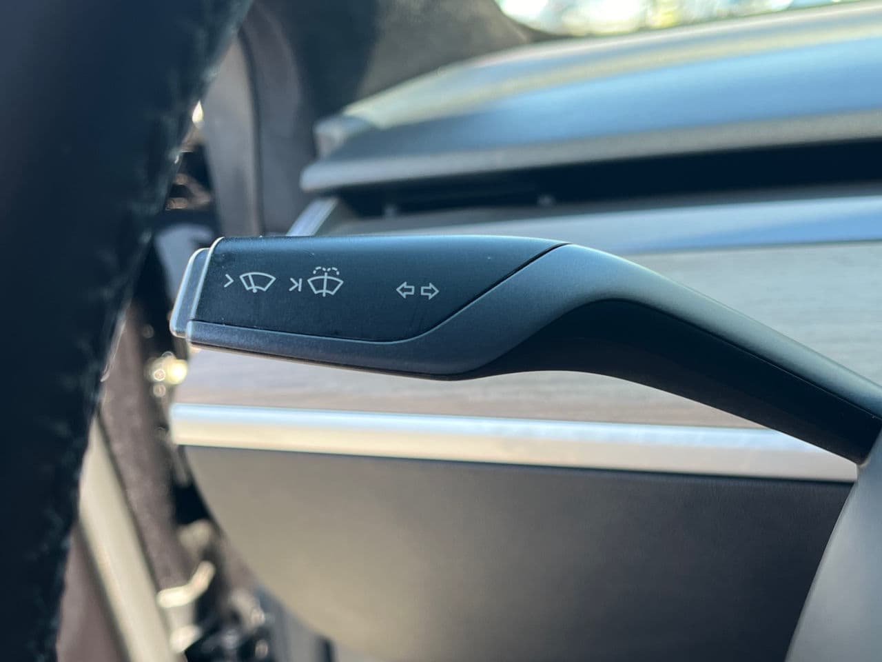 Tesla Model 3 2018 — Миниатюра 9