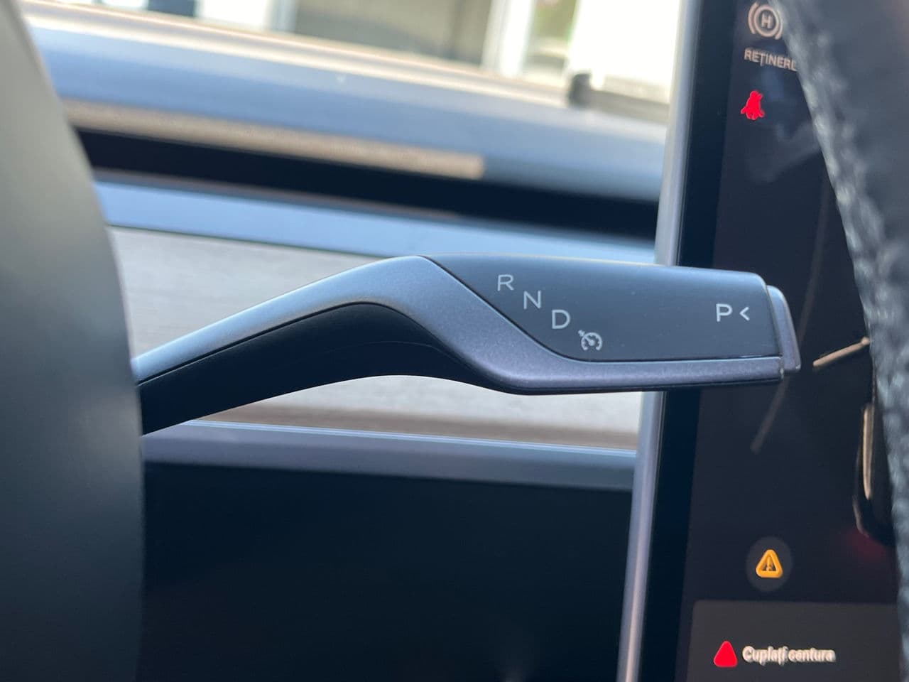 Tesla Model 3 2018 — Миниатюра 12