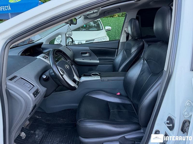 2012 Toyota Prius Plus / V — Miniatură 6
