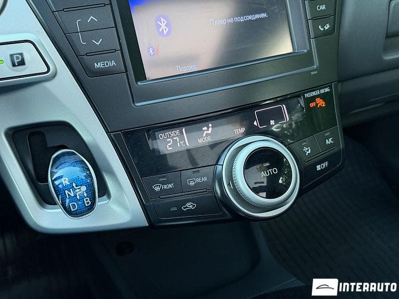 2012 Toyota Prius Plus / V — Miniatură 13