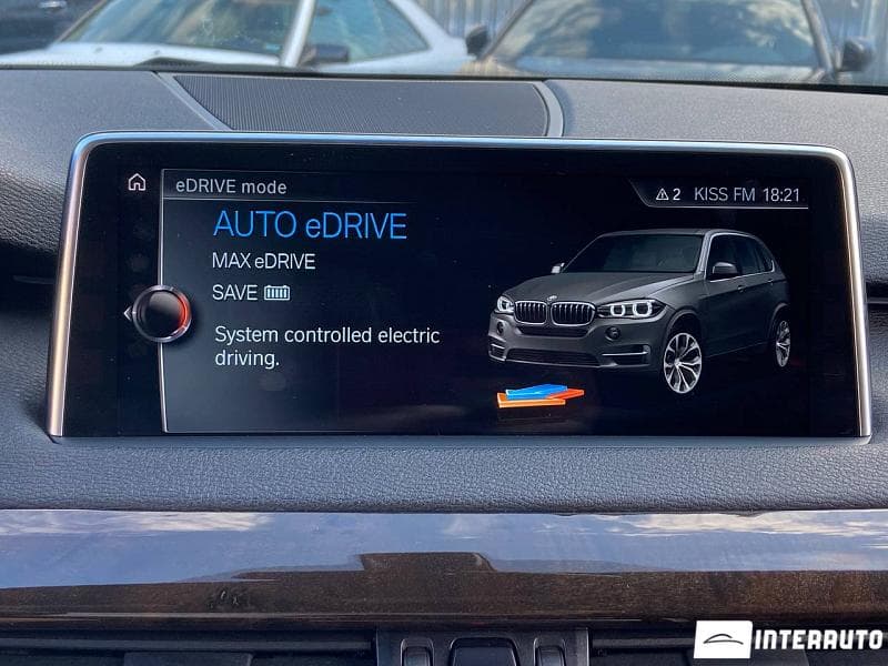 2017 BMW X5 4.0e — Miniatură 12