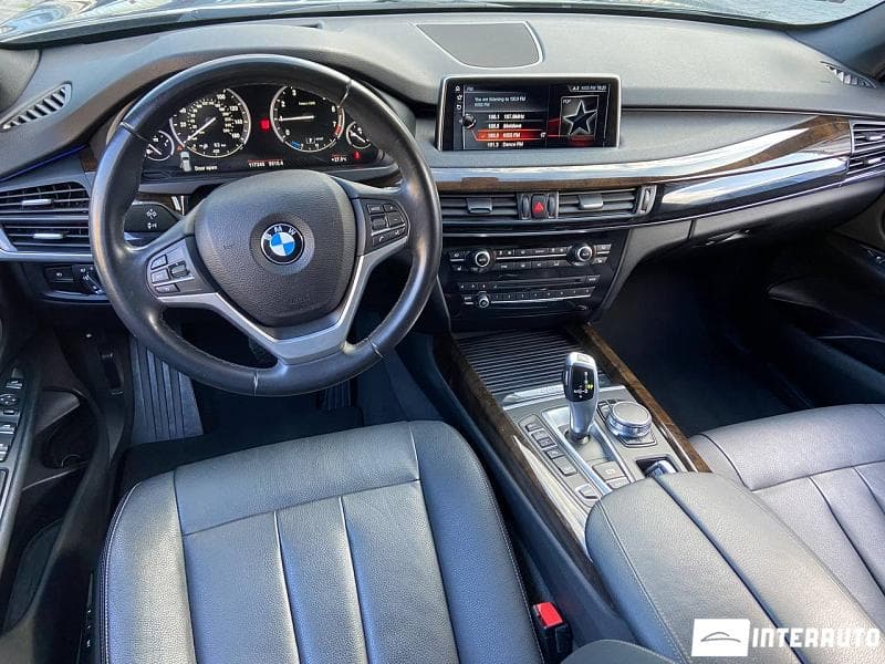 2017 BMW X5 4.0e — Miniatură 8