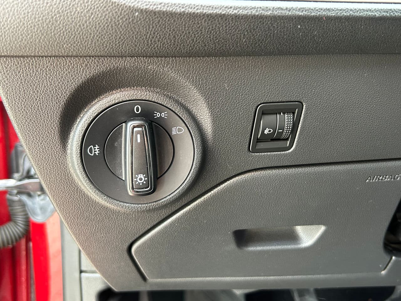 2013 Seat Leon — Miniatură 9