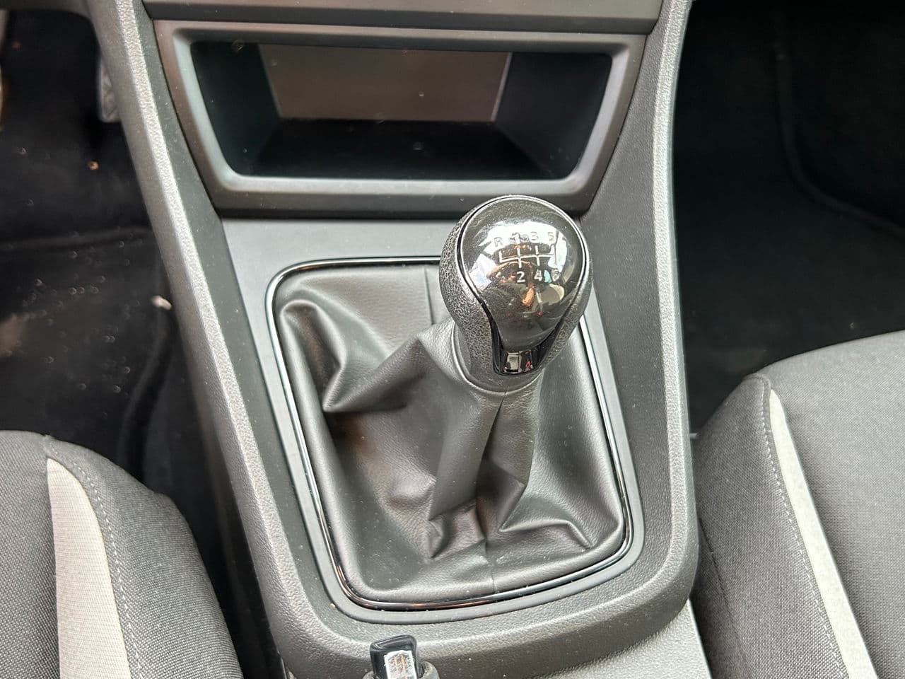 2013 Seat Leon — Miniatură 13