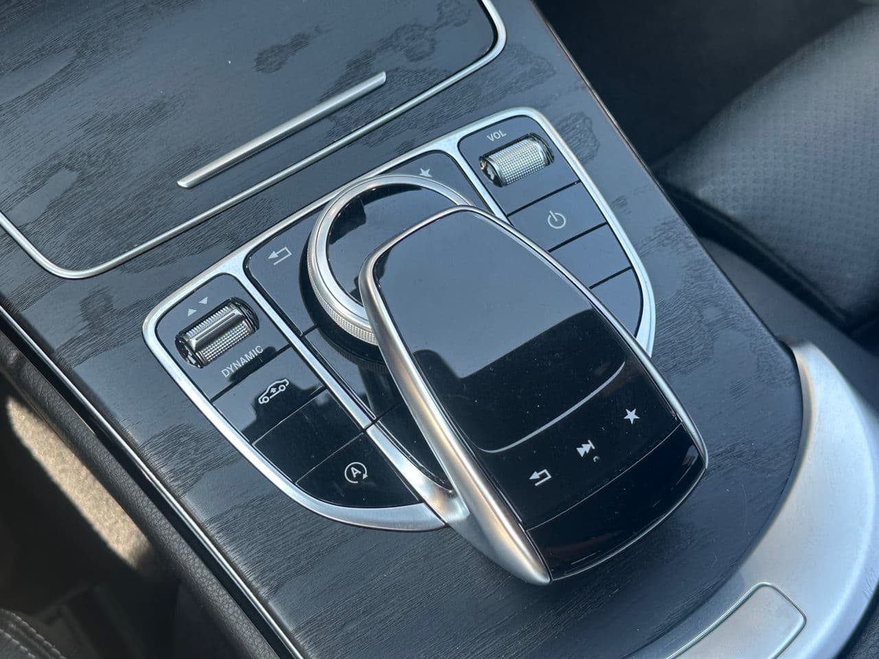 2017 Mercedes C 250 — Miniatură 11