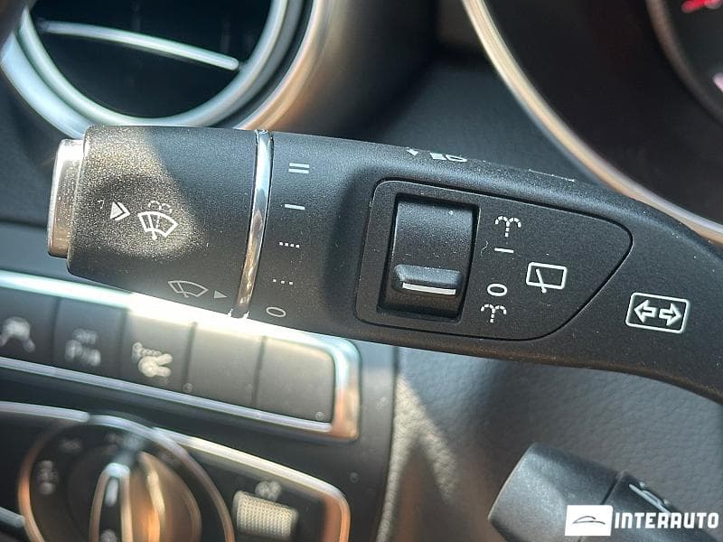 2017 Mercedes C 250 — Miniatură 13
