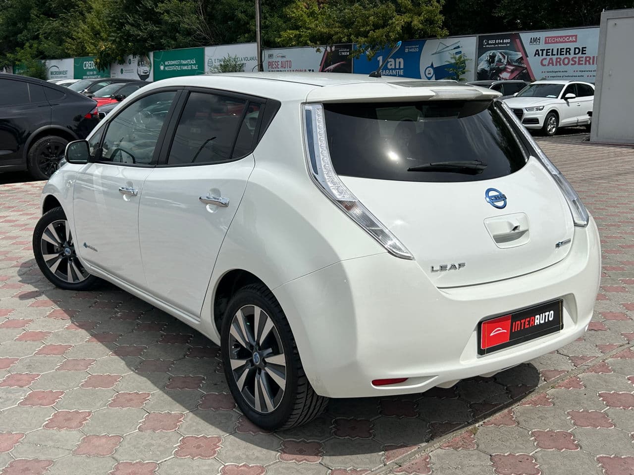Nissan Leaf 2013 — Миниатюра 2
