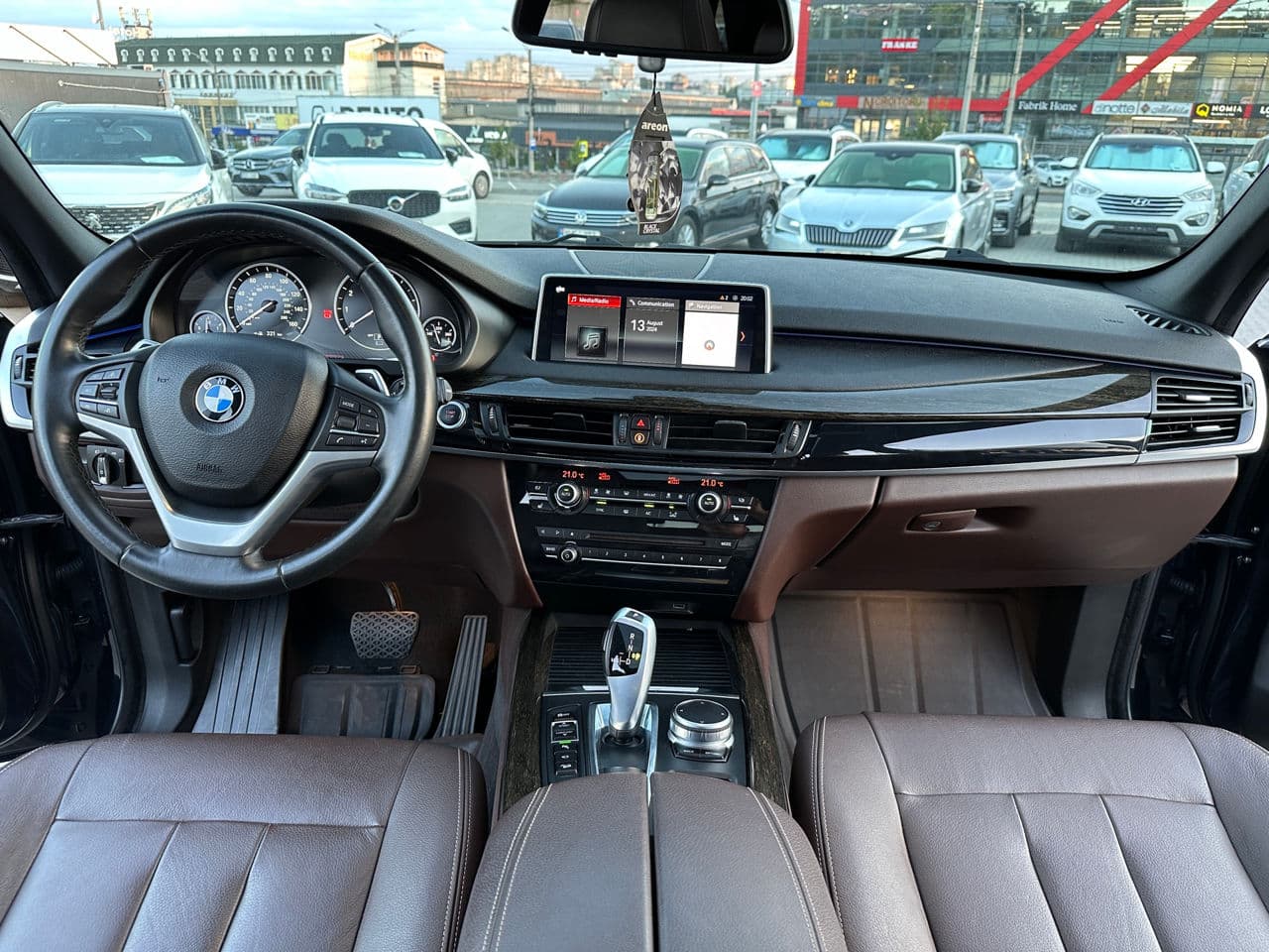 2017 BMW X5 4.0e — Miniatură 6