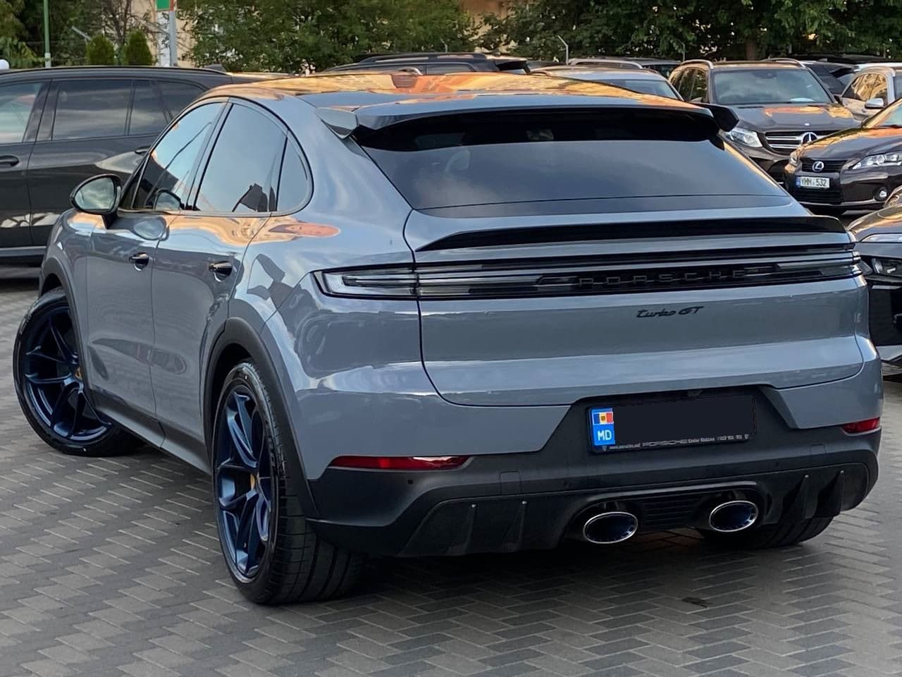 2023 Porsche Cayenne Turbo GT Coupe — Miniatură 2