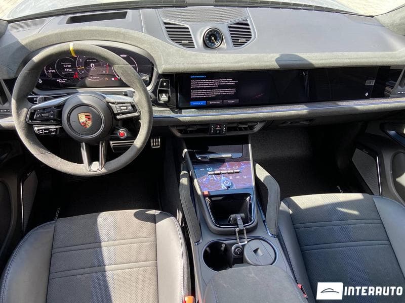 2023 Porsche Cayenne Turbo GT Coupe — Miniatură 8