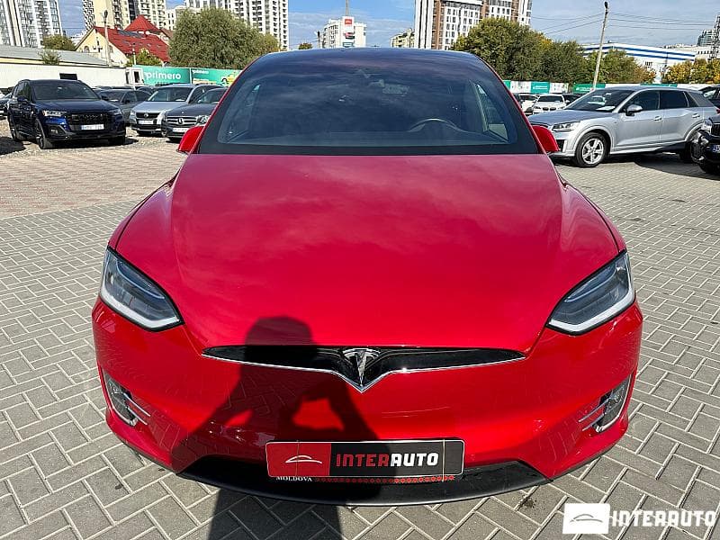 2016 Tesla Model X — Miniatură 5