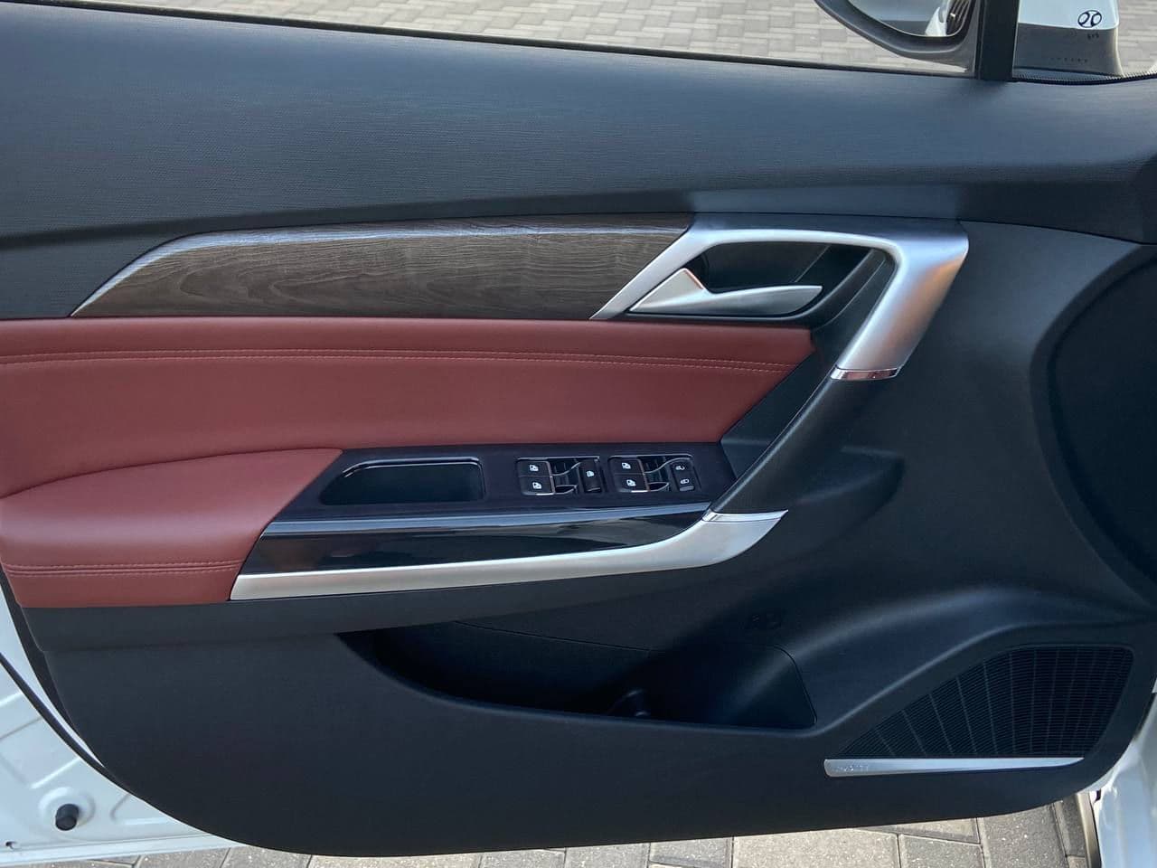 2020 Baic EU5 — Miniatură 5