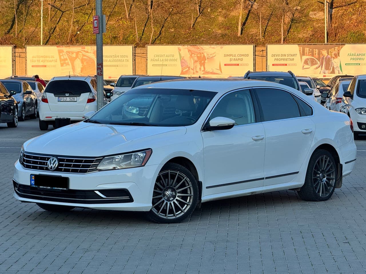 2016 Volkswagen Passat — Miniatură 2