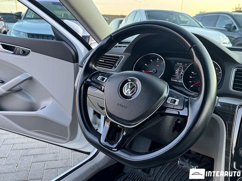 2016 Volkswagen Passat — Miniatură 7