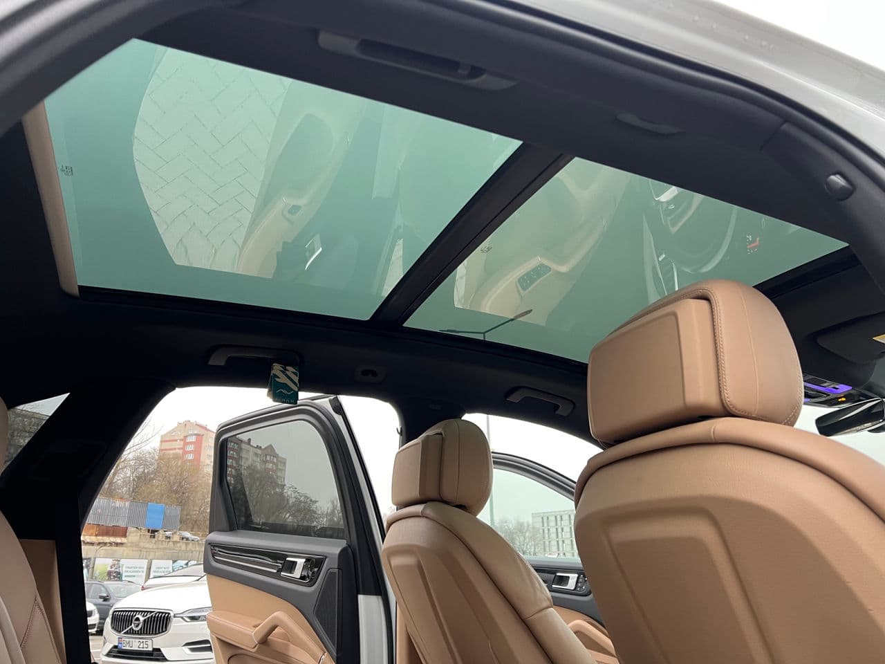 2018 Porsche Cayenne — Miniatură 15