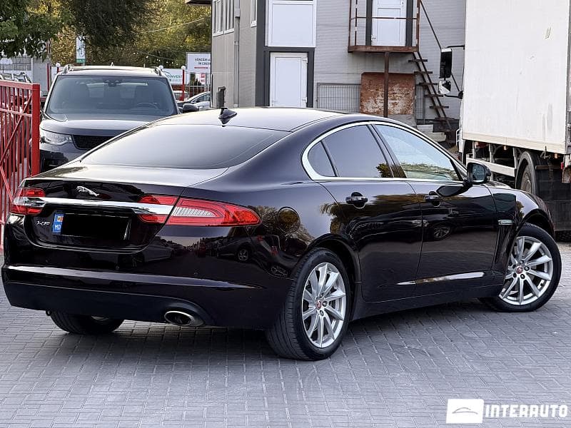 2013 Jaguar XF — Miniatură 3