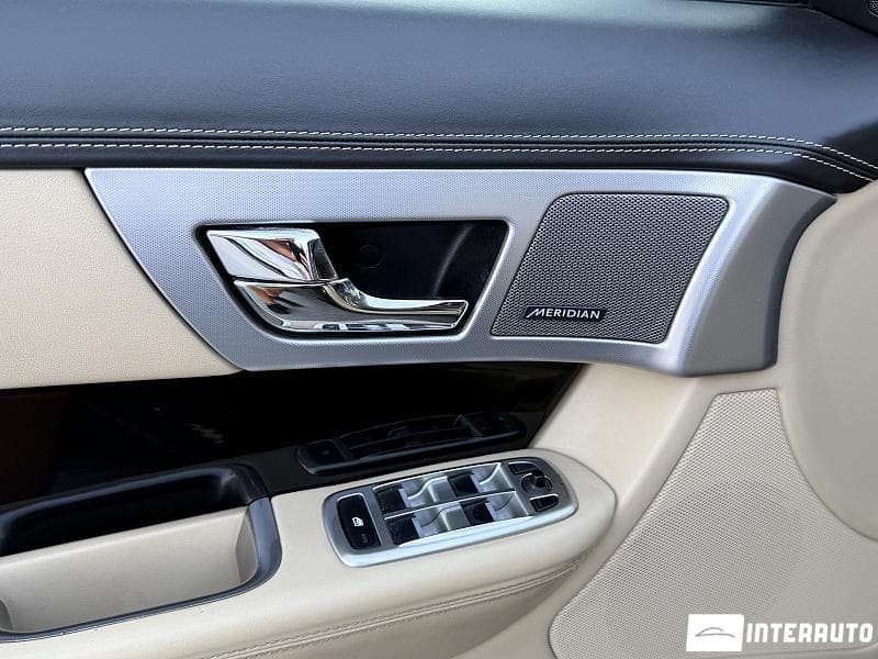 2013 Jaguar XF — Miniatură 13