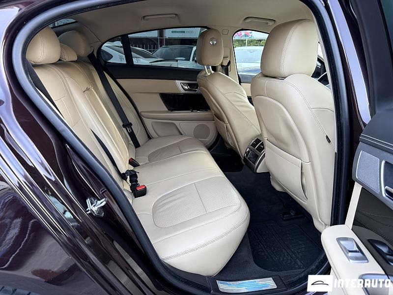 2013 Jaguar XF — Miniatură 17