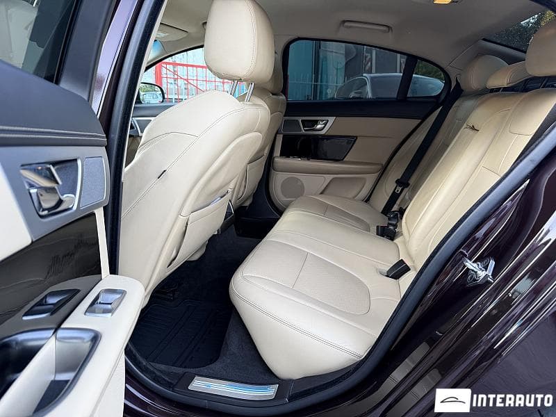 2013 Jaguar XF — Miniatură 18