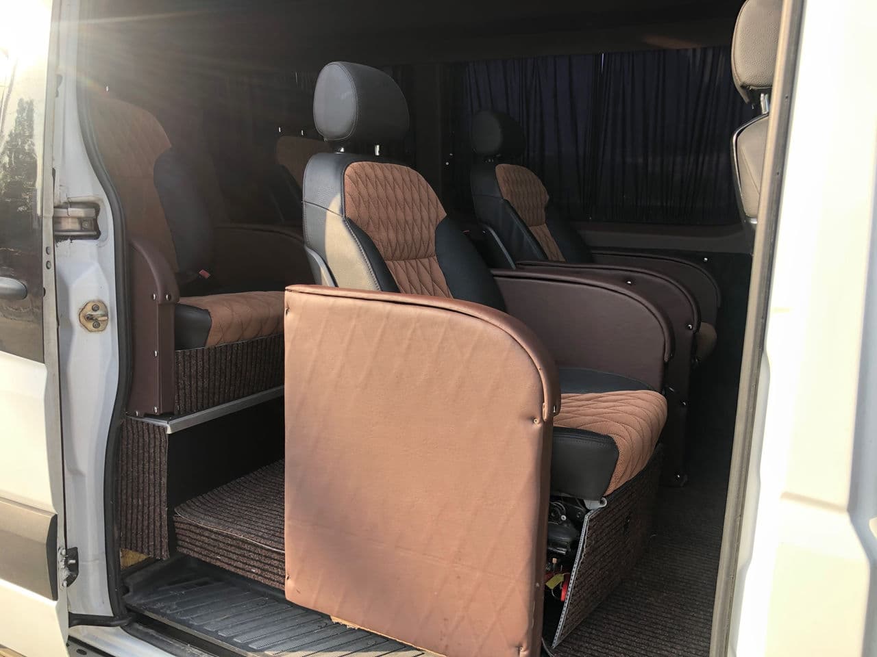 2016 Mercedes Sprinter — Miniatură 13