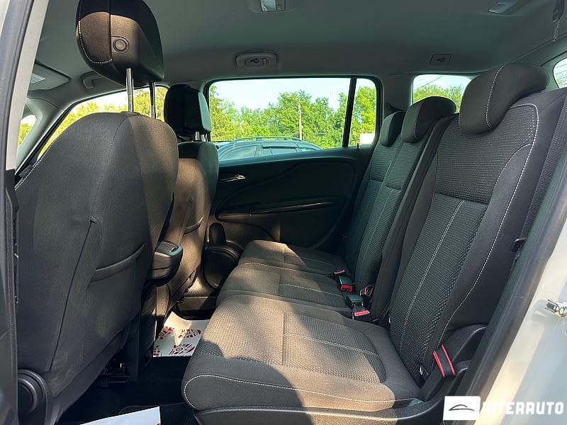 2017 Opel Zafira — Miniatură 19