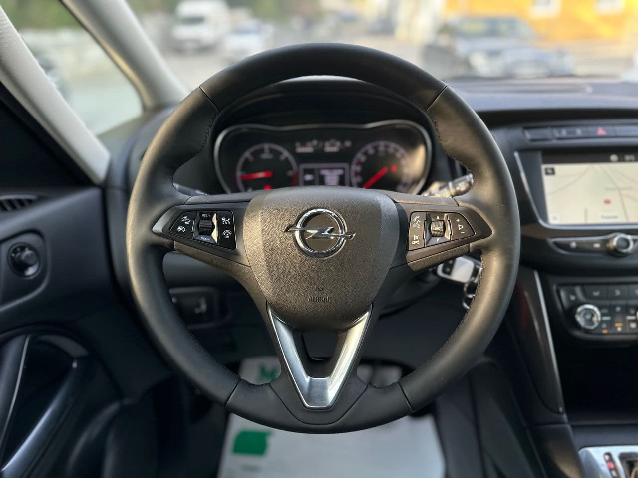 2017 Opel Zafira — Miniatură 10