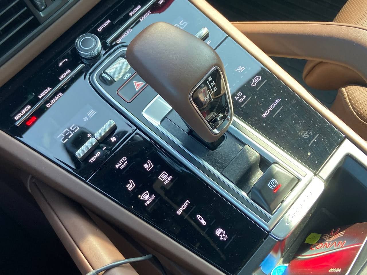 2023 Porsche Cayenne — Miniatură 14