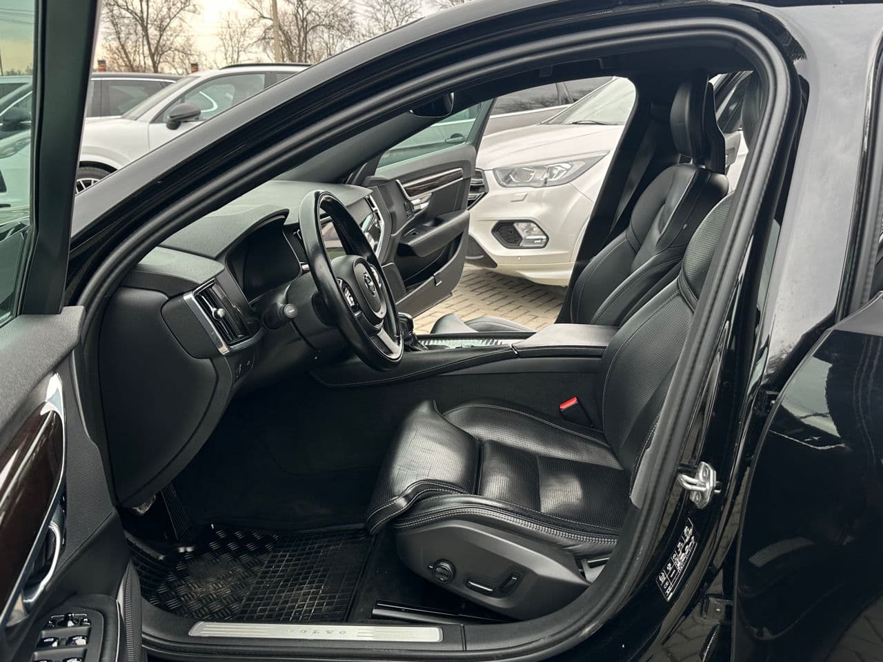 2017 Volvo S 90 — Miniatură 5