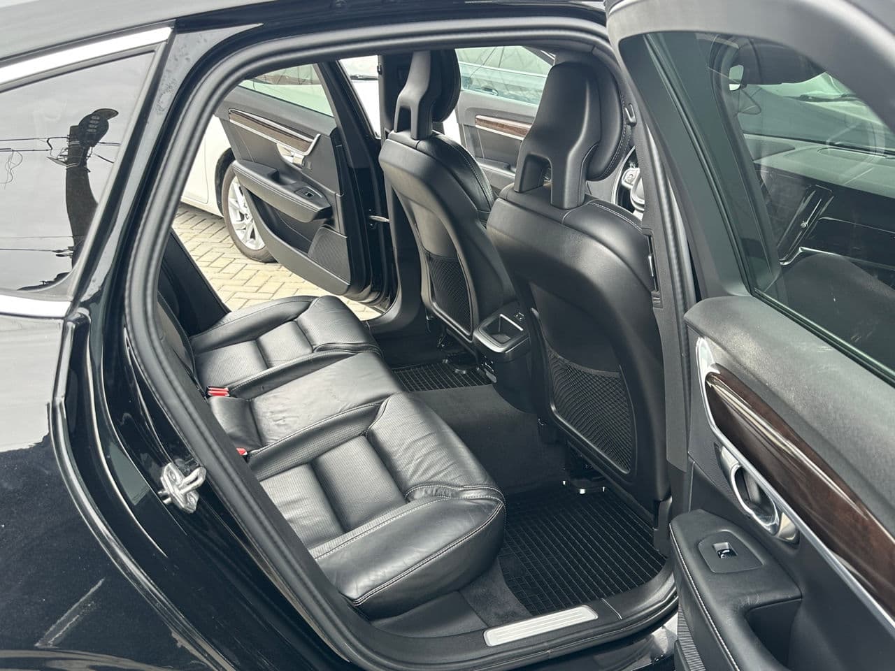 2017 Volvo S 90 — Miniatură 15