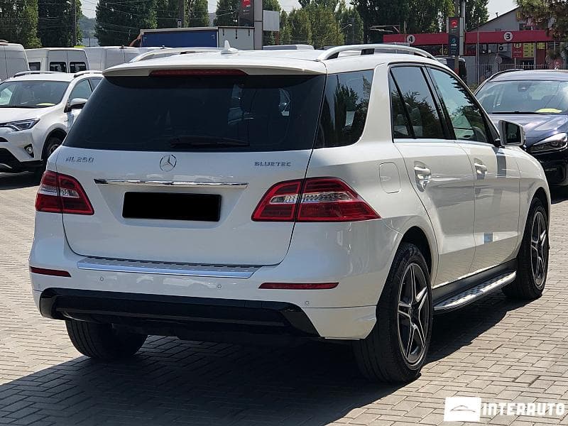 2015 Mercedes ML 250 — Miniatură 4