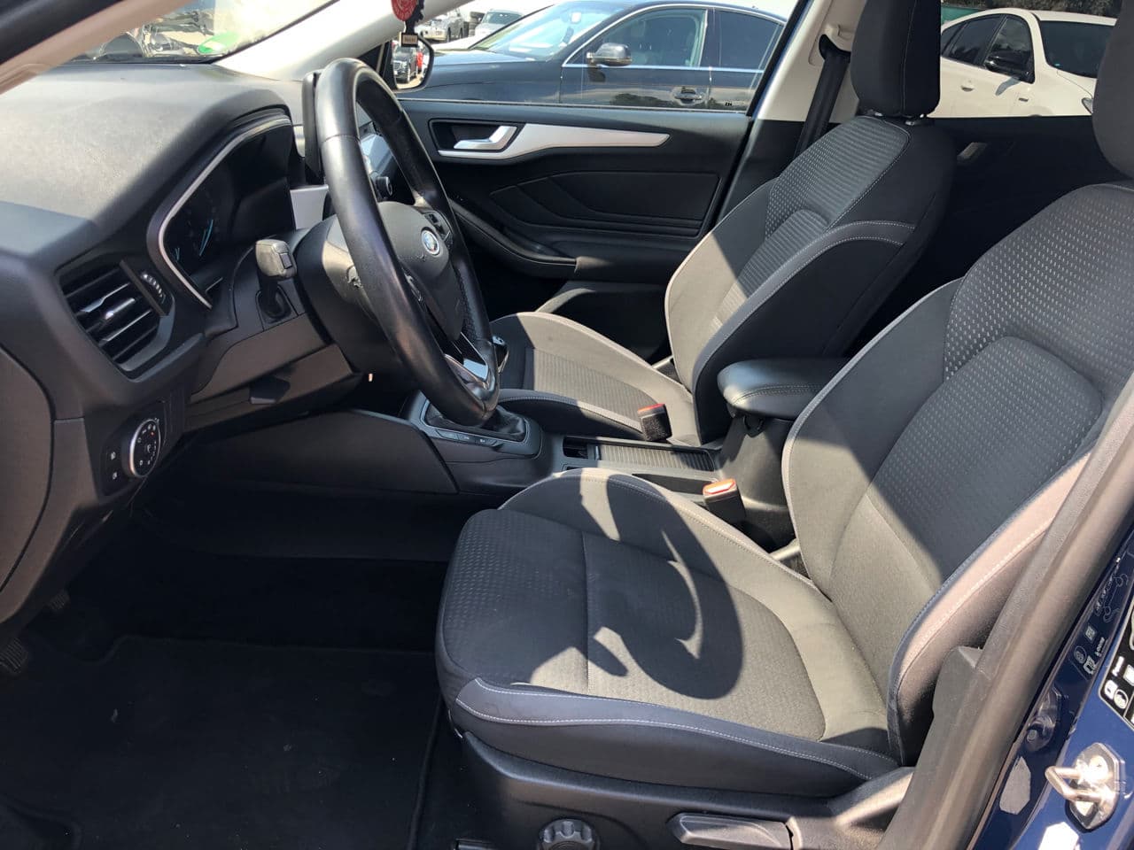 2018 Ford Focus — Miniatură 6