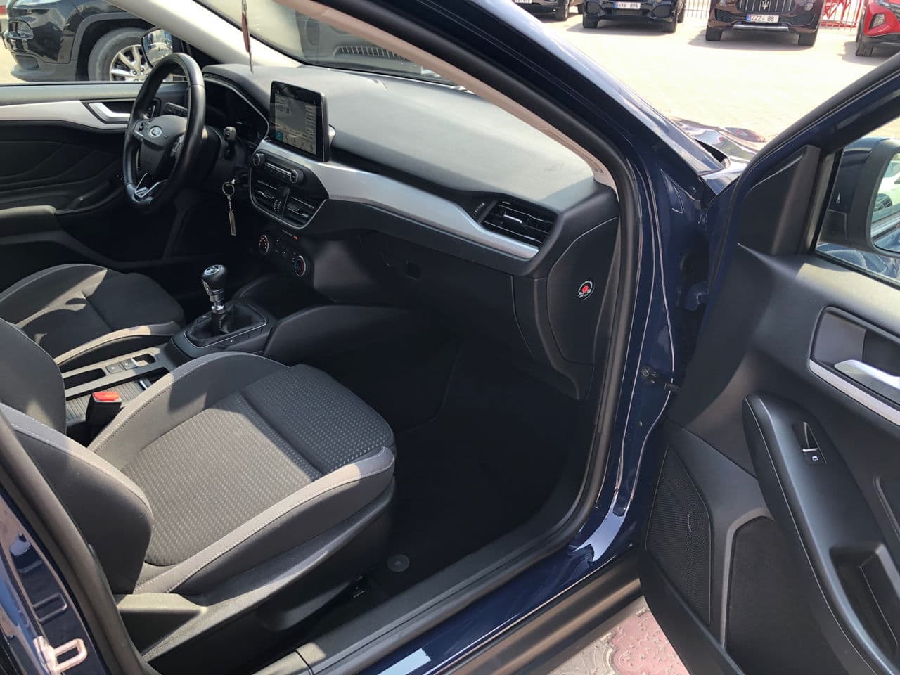 2018 Ford Focus — Miniatură 14