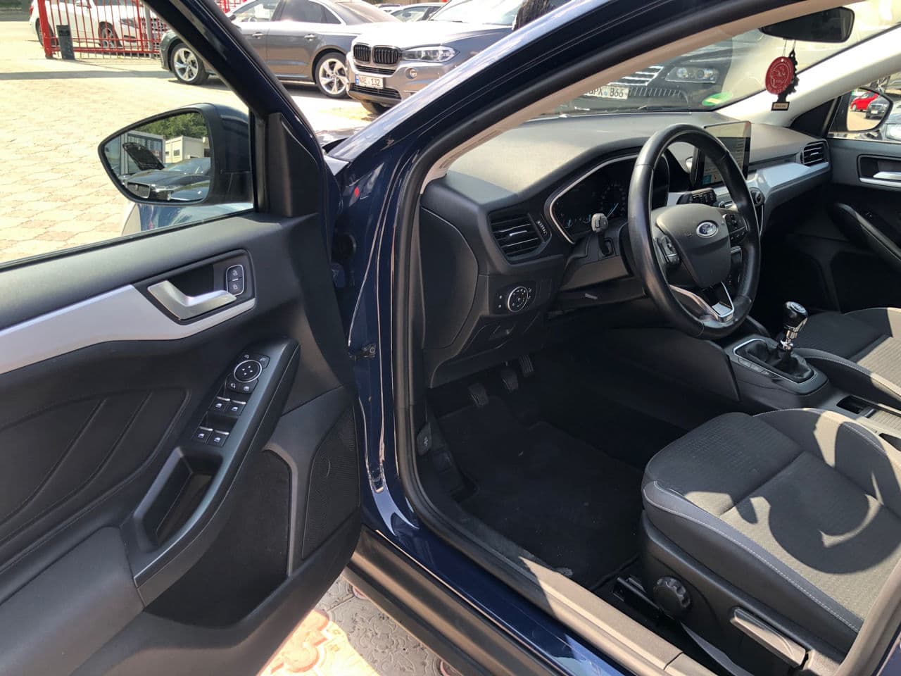 2018 Ford Focus — Miniatură 5