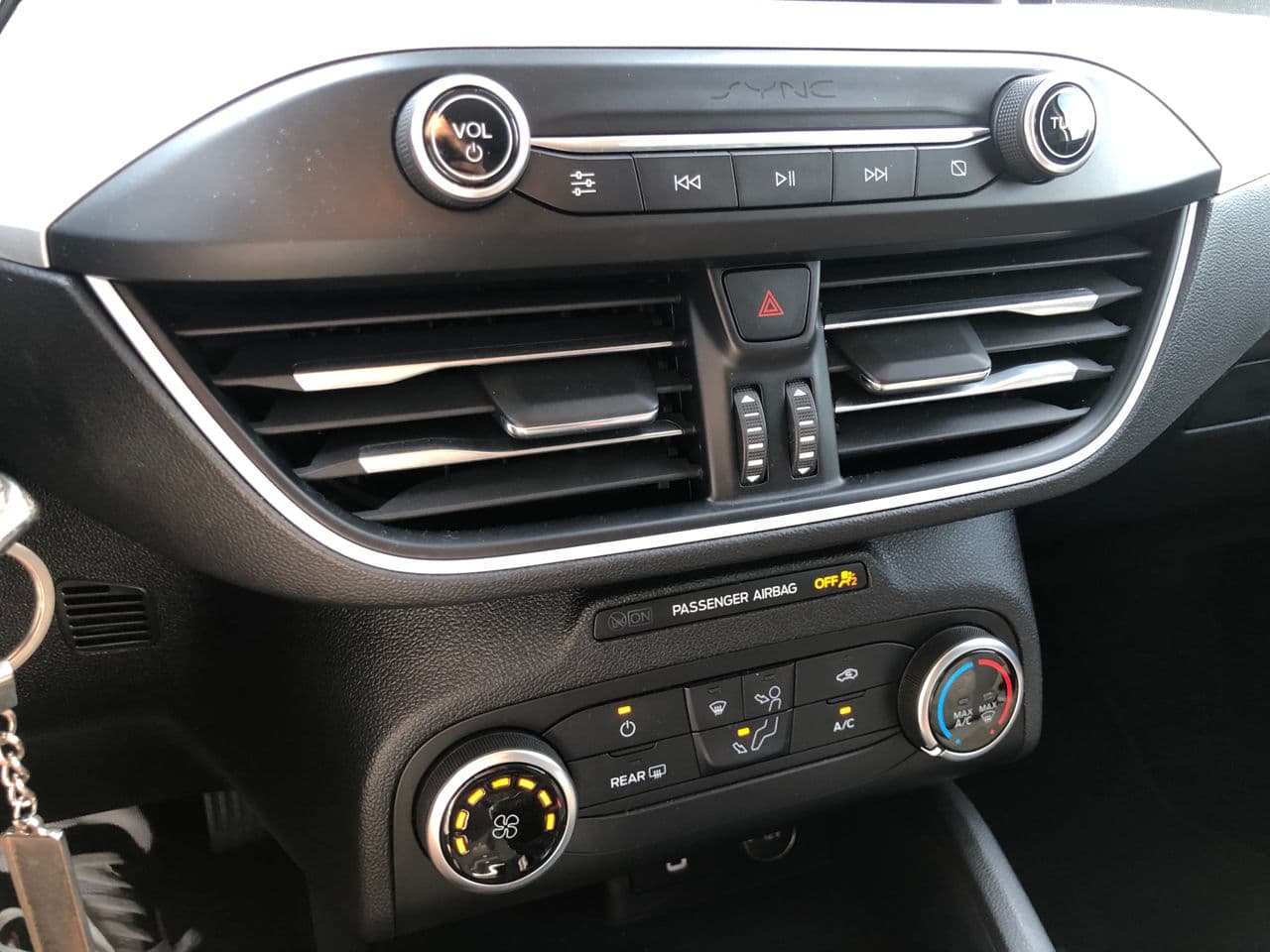 2018 Ford Focus — Miniatură 11