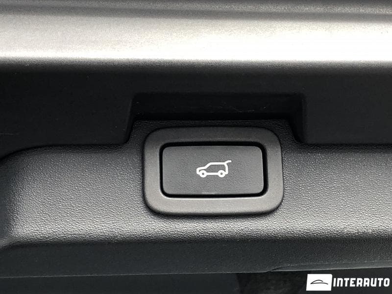 2017 Land Rover Discovery — Miniatură 28
