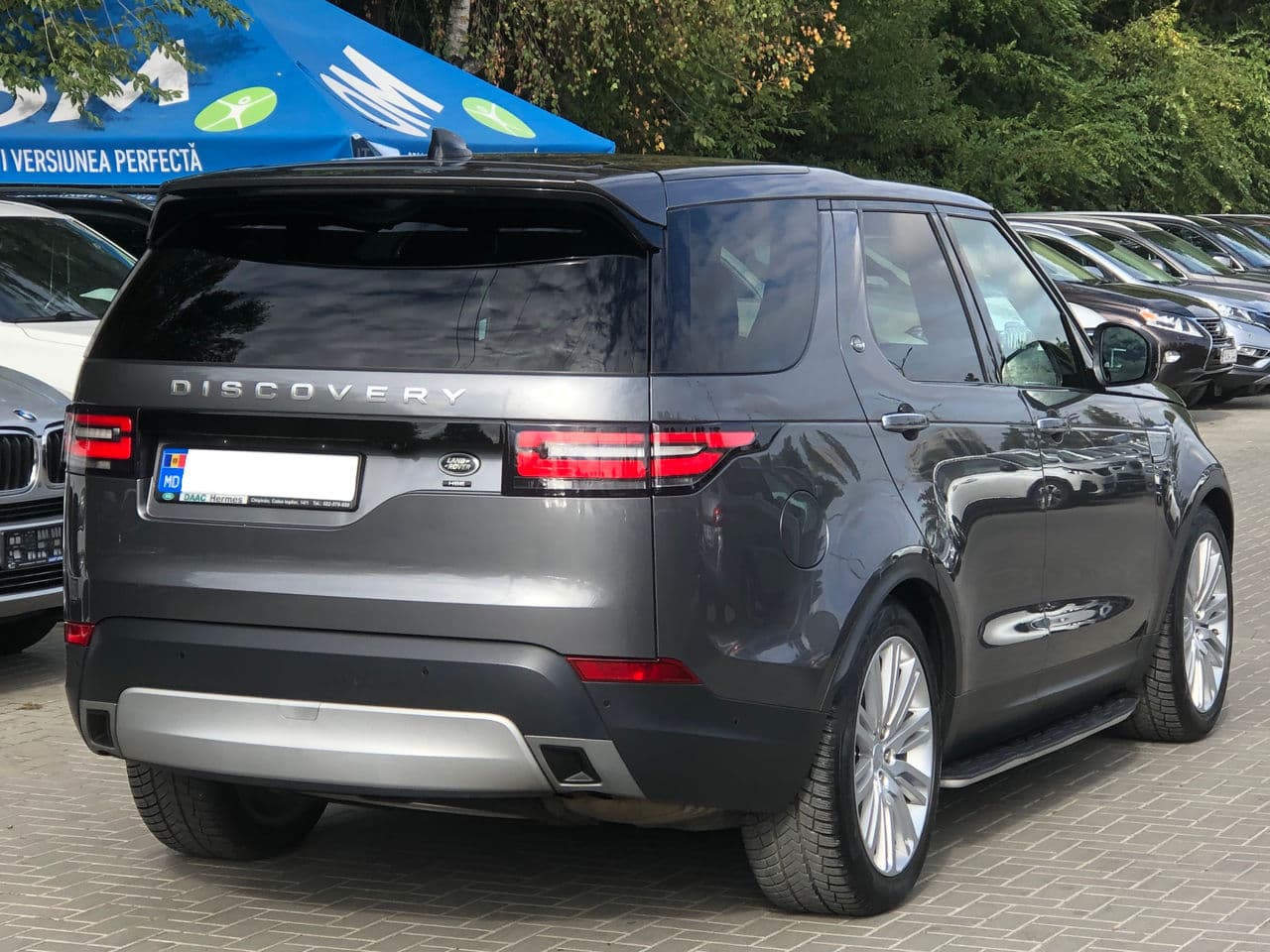 2017 Land Rover Discovery — Miniatură 2