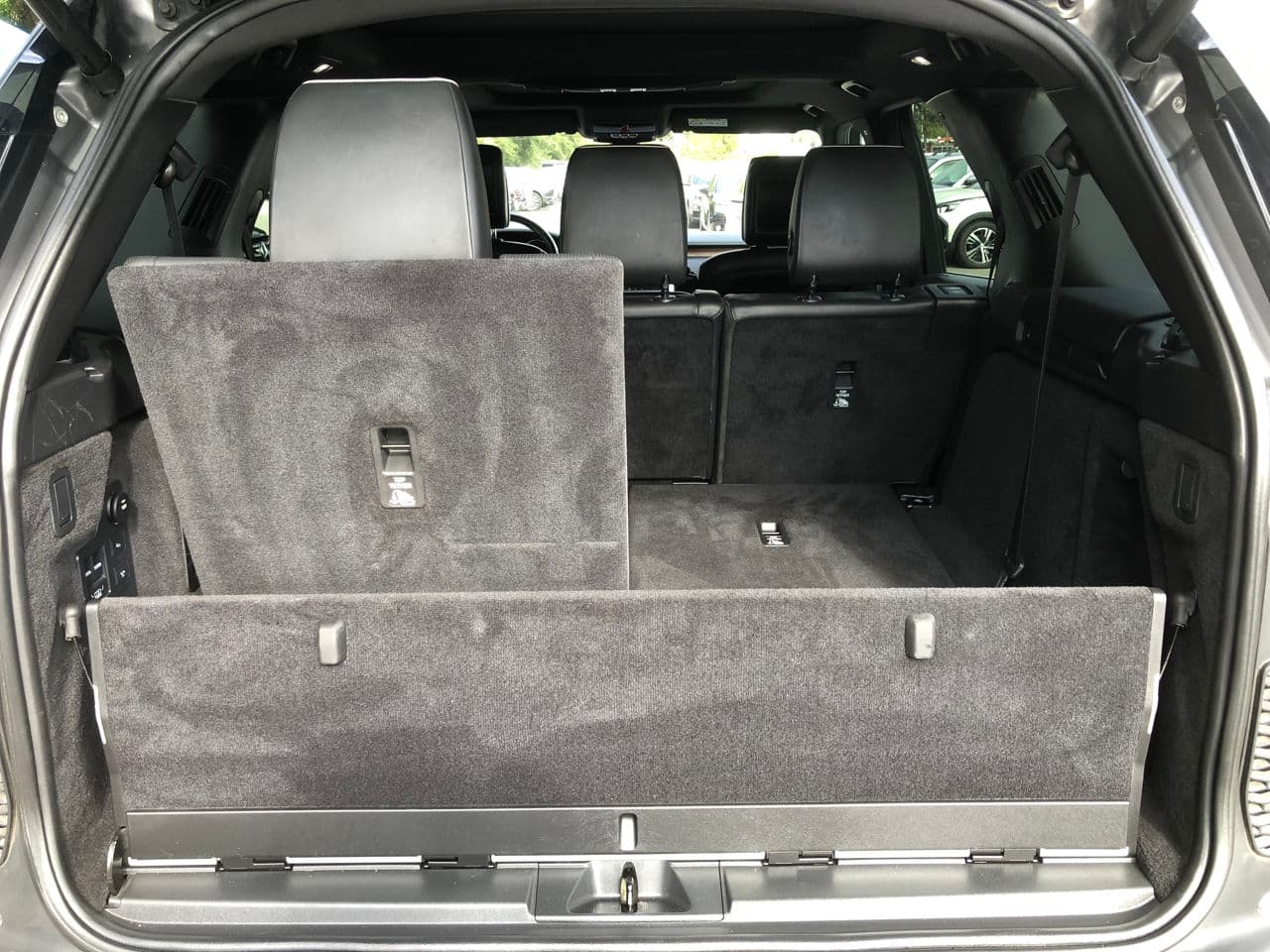2017 Land Rover Discovery — Miniatură 6
