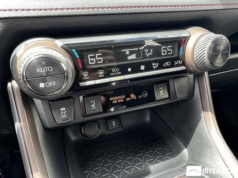 2021 Toyota Rav-4 — Miniatură 12