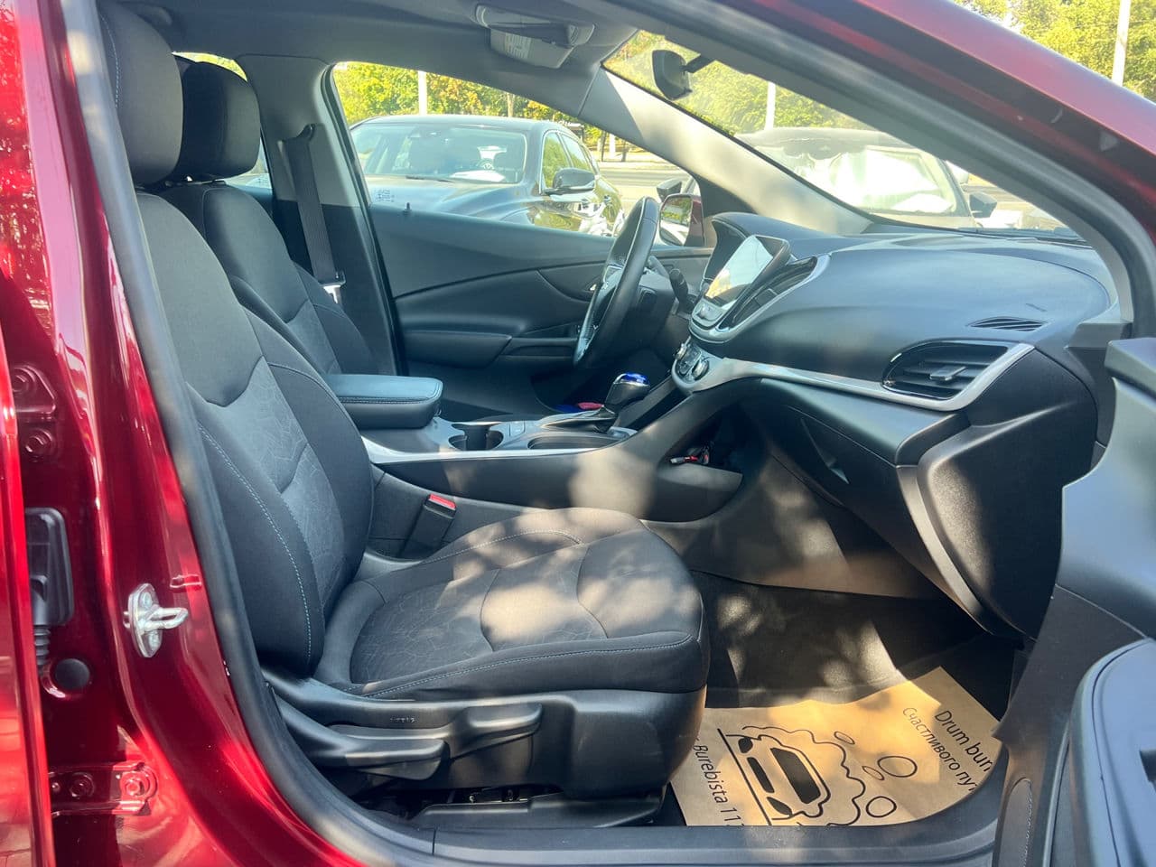 2016 Chevrolet Volt — Miniatură 14