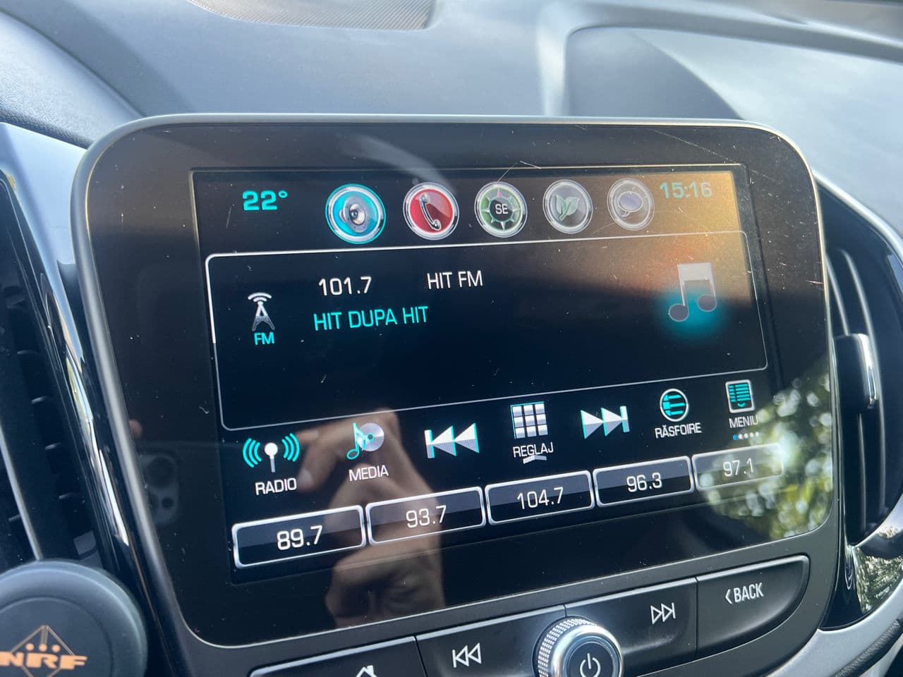 2016 Chevrolet Volt — Miniatură 9