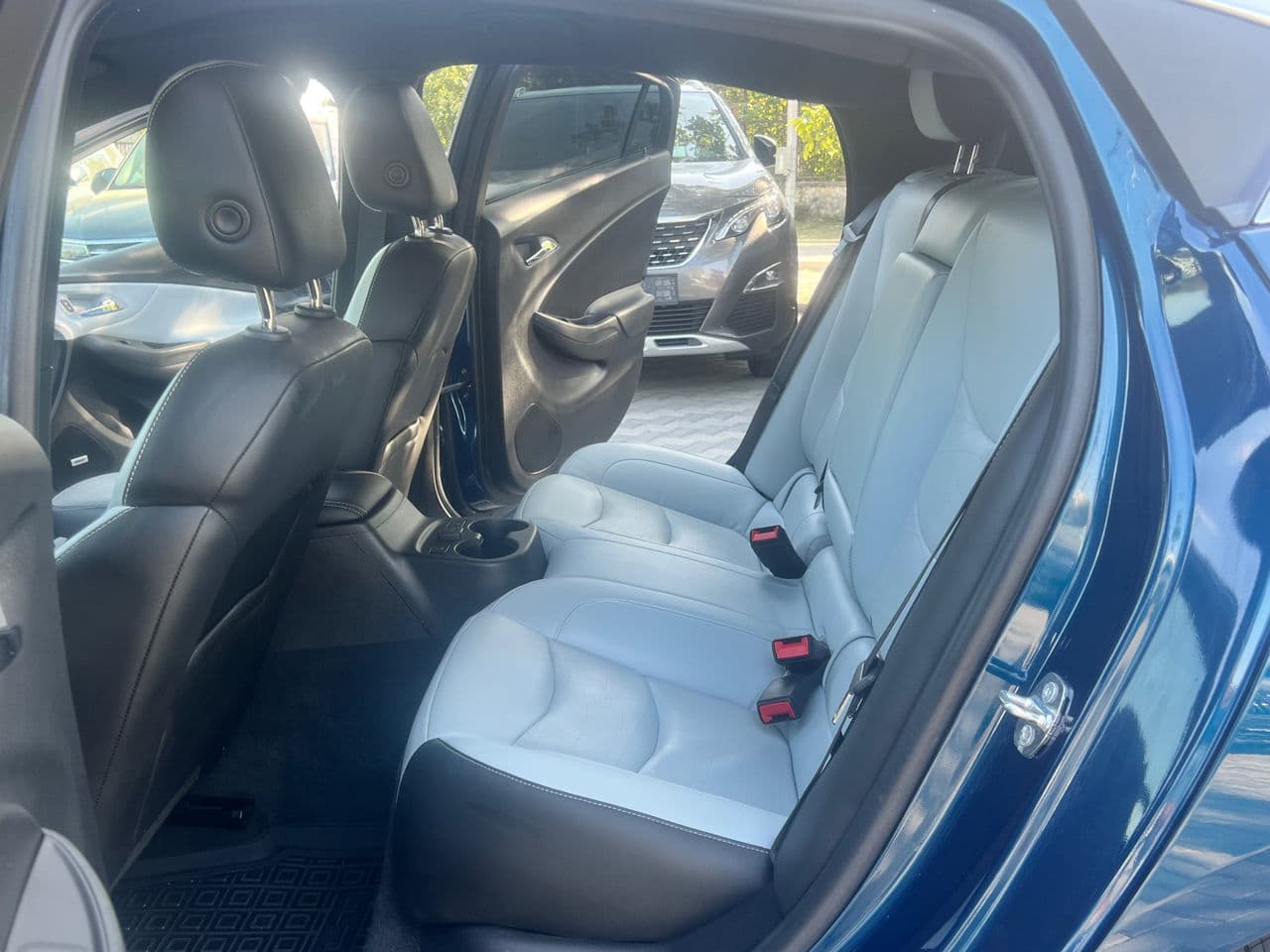 2019 Chevrolet Volt — Miniatură 12