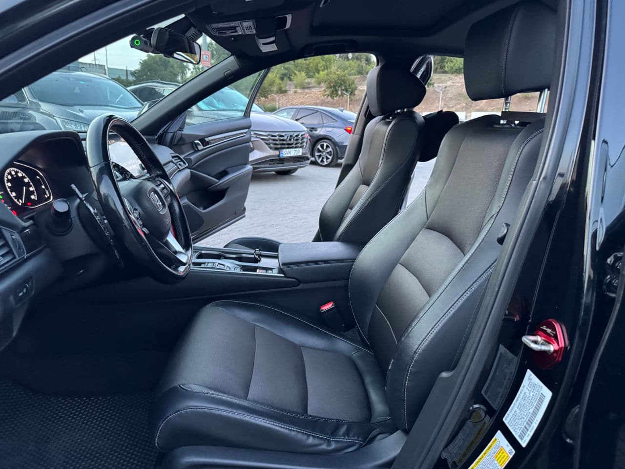 2018 Honda Accord — Miniatură 5