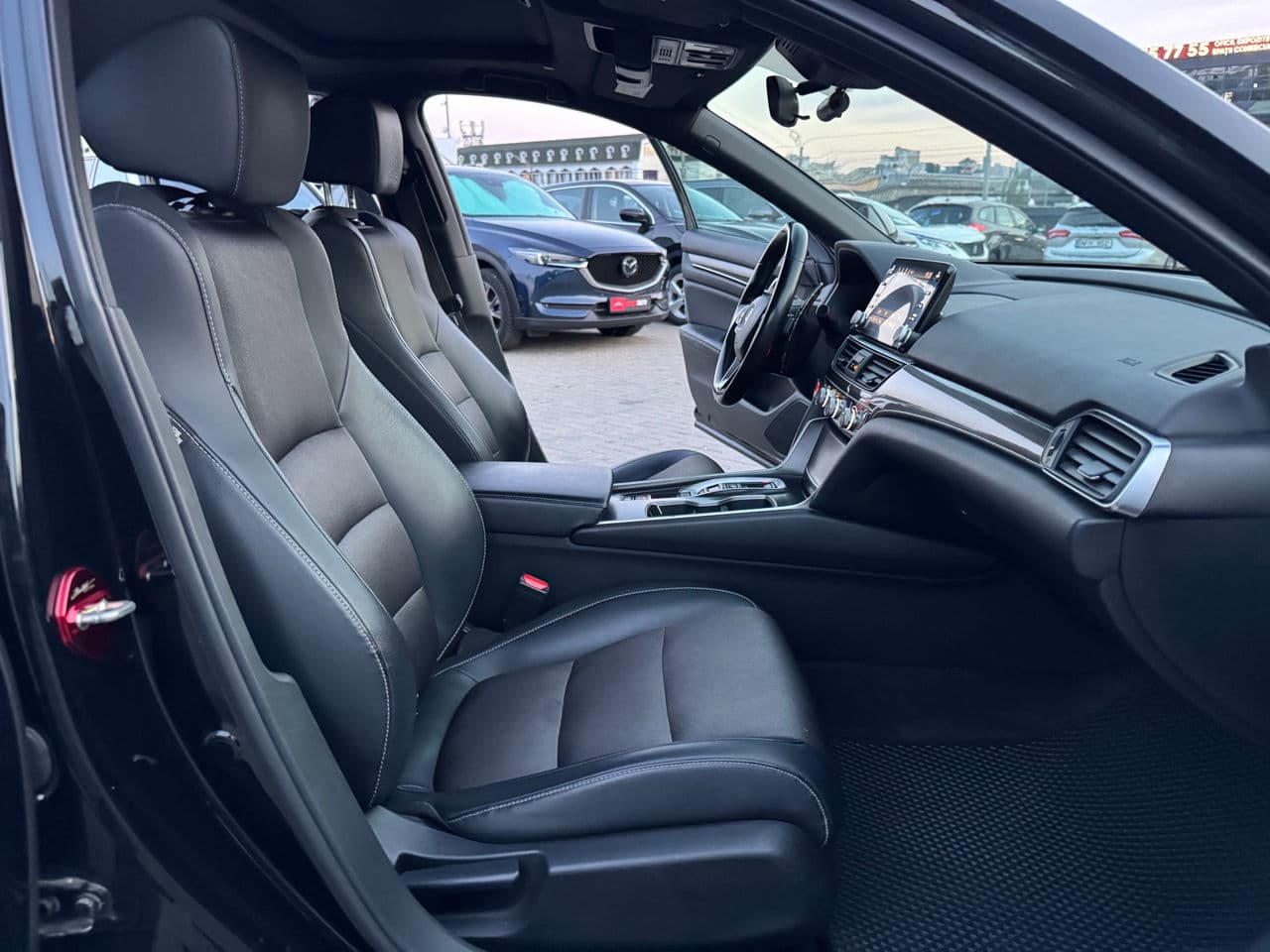 2018 Honda Accord — Miniatură 13