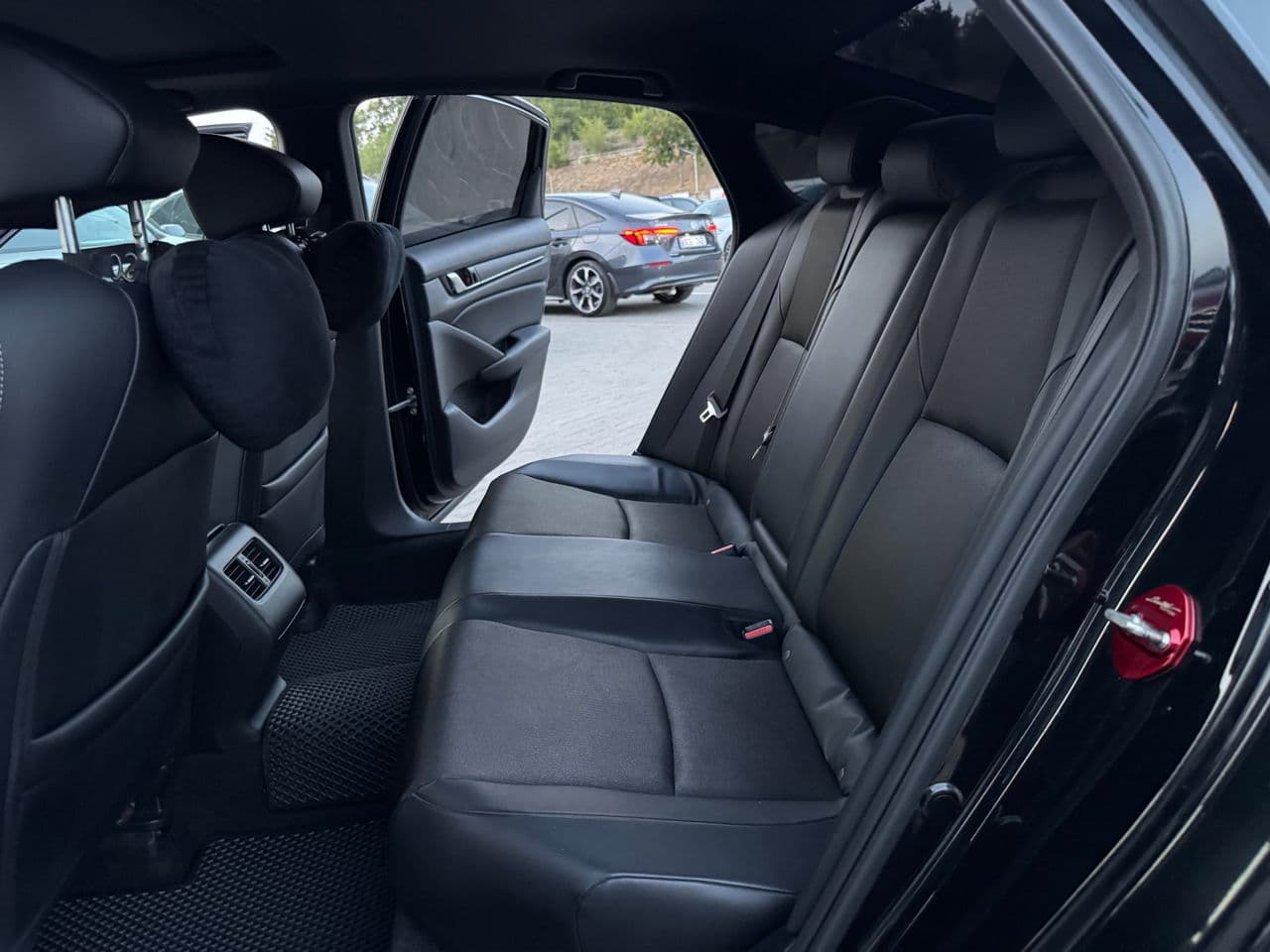 2018 Honda Accord — Miniatură 15