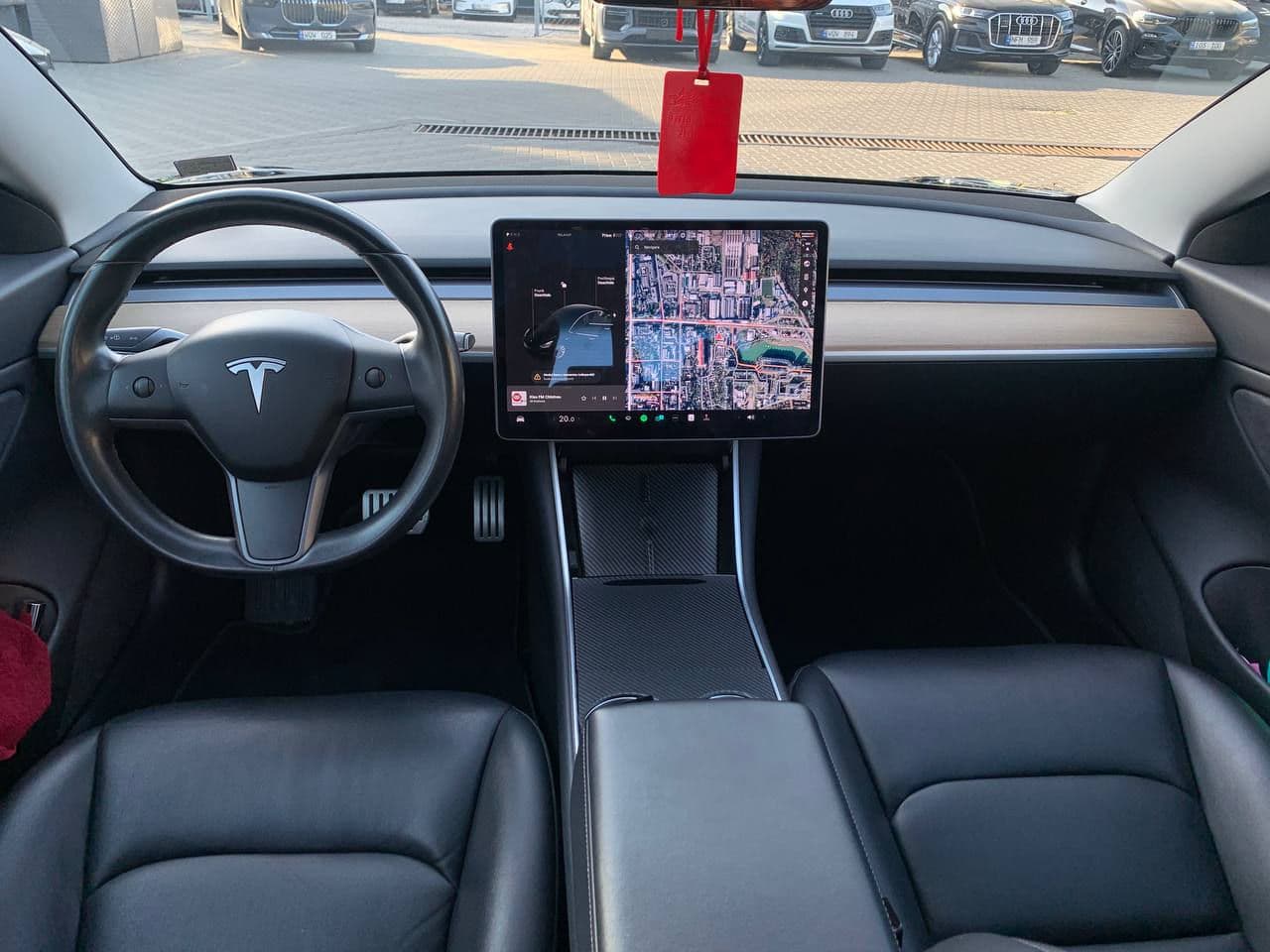2018 Tesla Model 3 — Miniatură 8